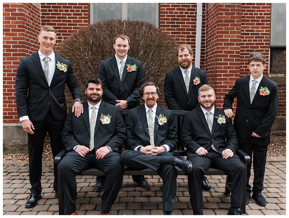 A Colorful Johnsonburg Wedding