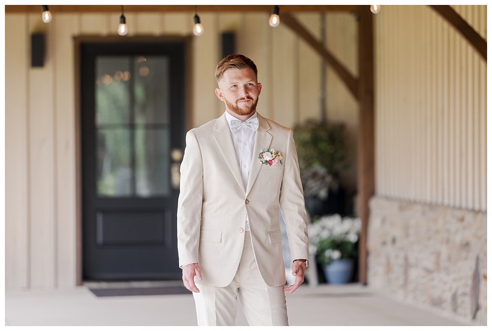 Breezeway Barns & Garden's Wedding