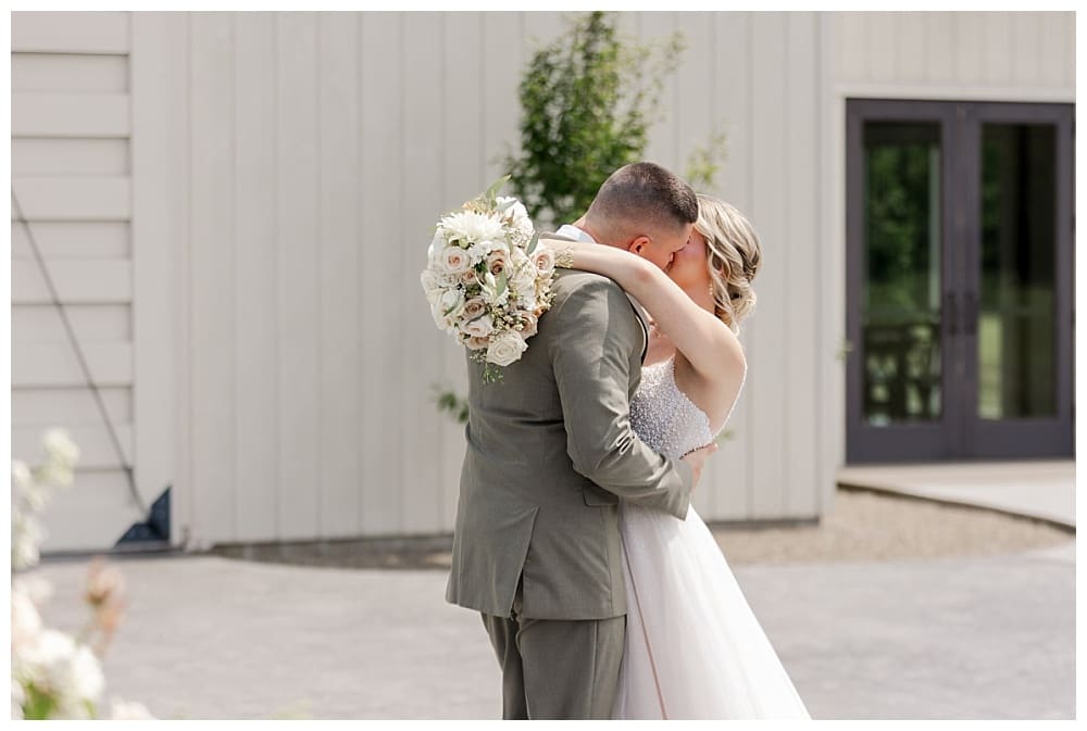 Stunning Tuck'd Inn Wedding