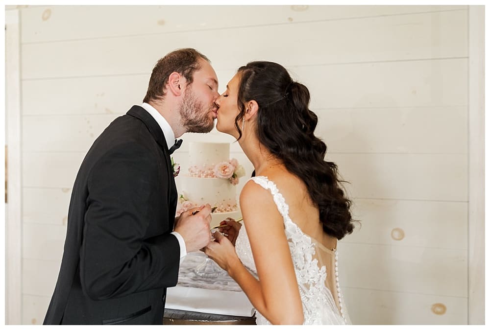 Breathtaking Tuck'd Inn Wedding