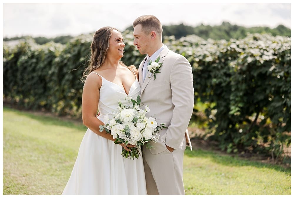 Wedding at Lake Shore Vineyards