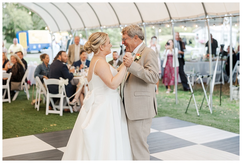 Wedding at Lakeshore Vineyards