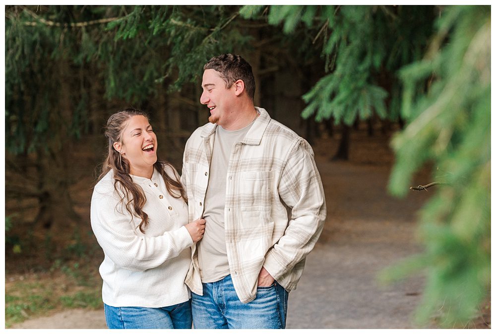 Wyomissing Hills Engagement Session: Danielle and Austin