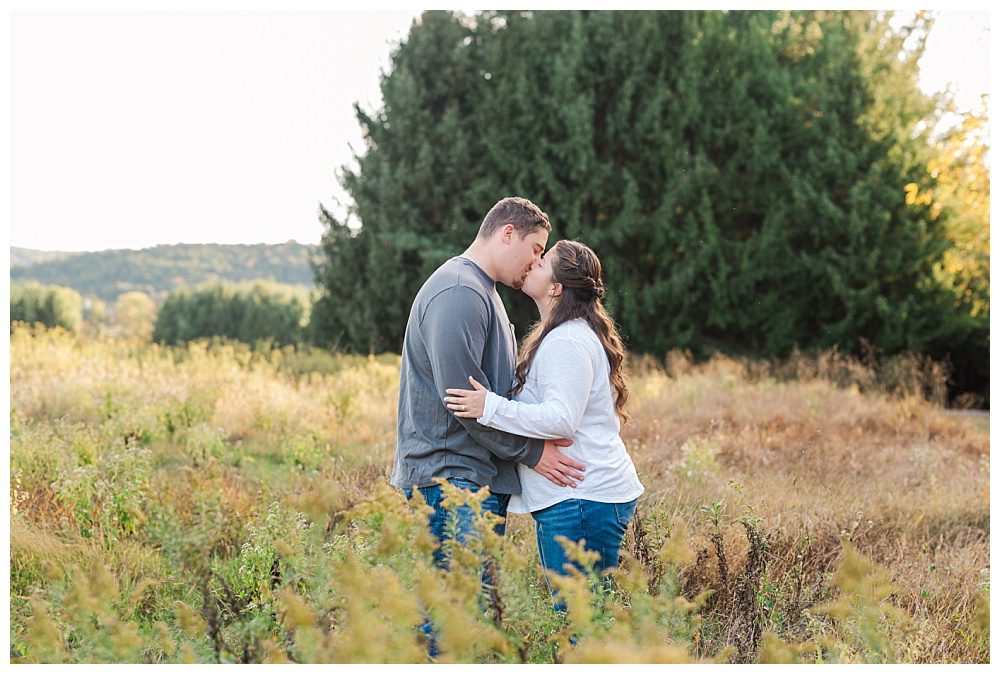 Wyomissing Hills Engagement Session: Danielle and Austin